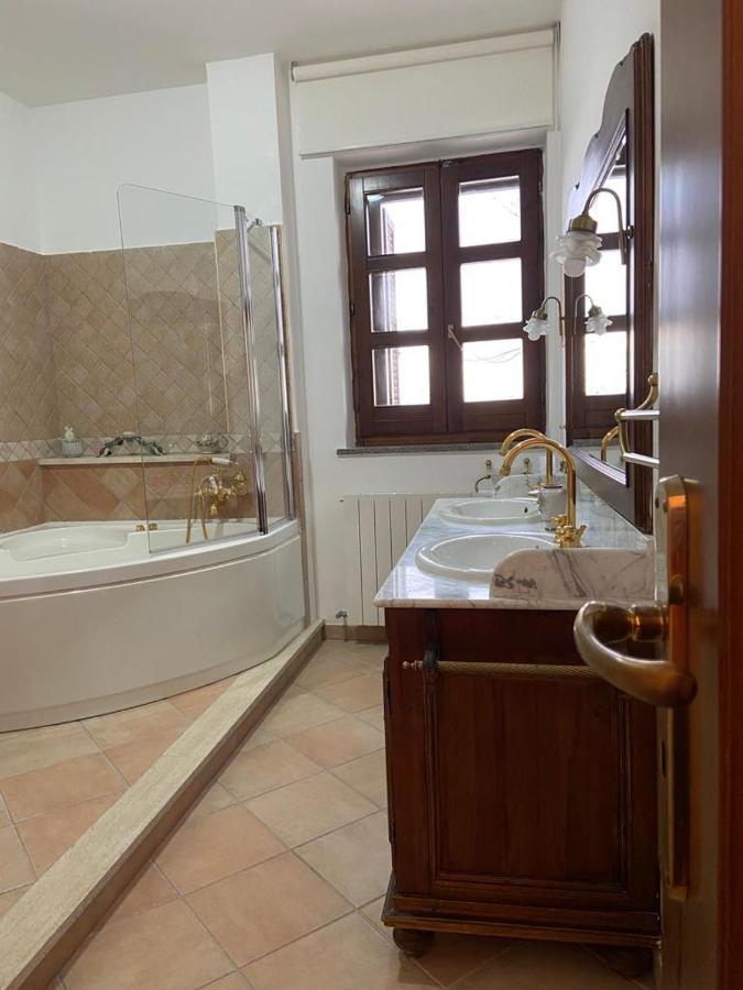 Villa Rosella Appartamento 2 - Con Piscina - 150 M Dal Mare Casa Margherita Eksteriør billede