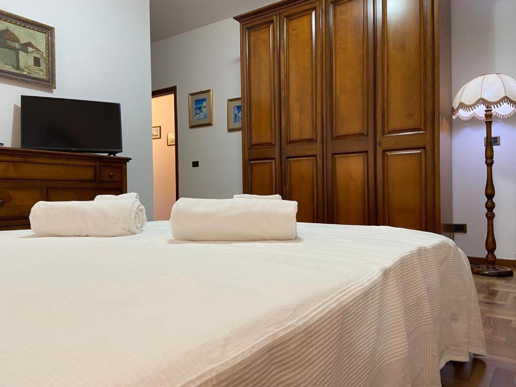 Villa Rosella Appartamento 2 - Con Piscina - 150 M Dal Mare Casa Margherita Eksteriør billede